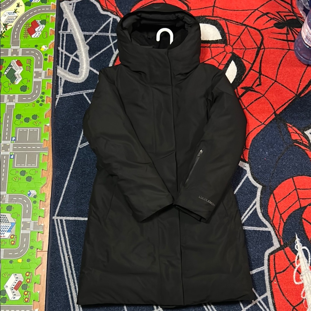 Lululemon Women's Black Puffer Coat- Snow Warrior